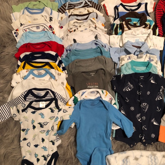 🎉SOLD🎉💙👶🏻Newborn/0-3 m boy 70 piece lot👶🏻💙 - Picture 3 of 5